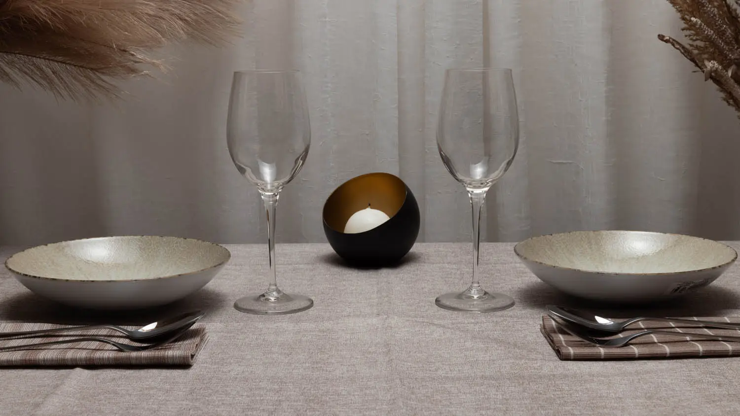 Tovaglie-TNT-Airlaid-beige-Britz-abbinamenti